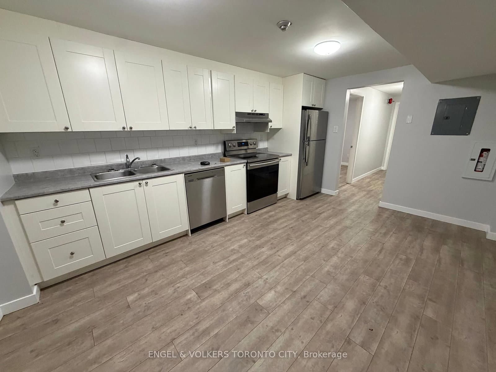 10 Mosley Street, Unit 2B thumbnail 5