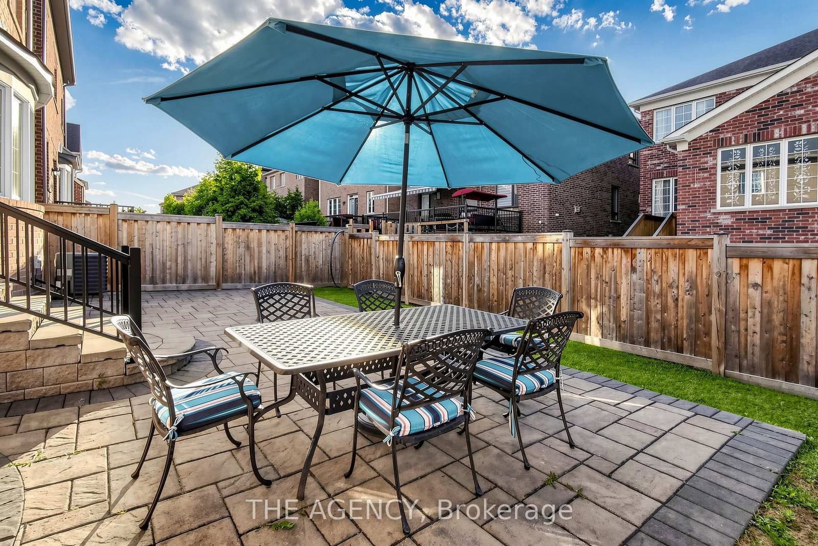 98 Fitzmaurice Drive thumbnail 40