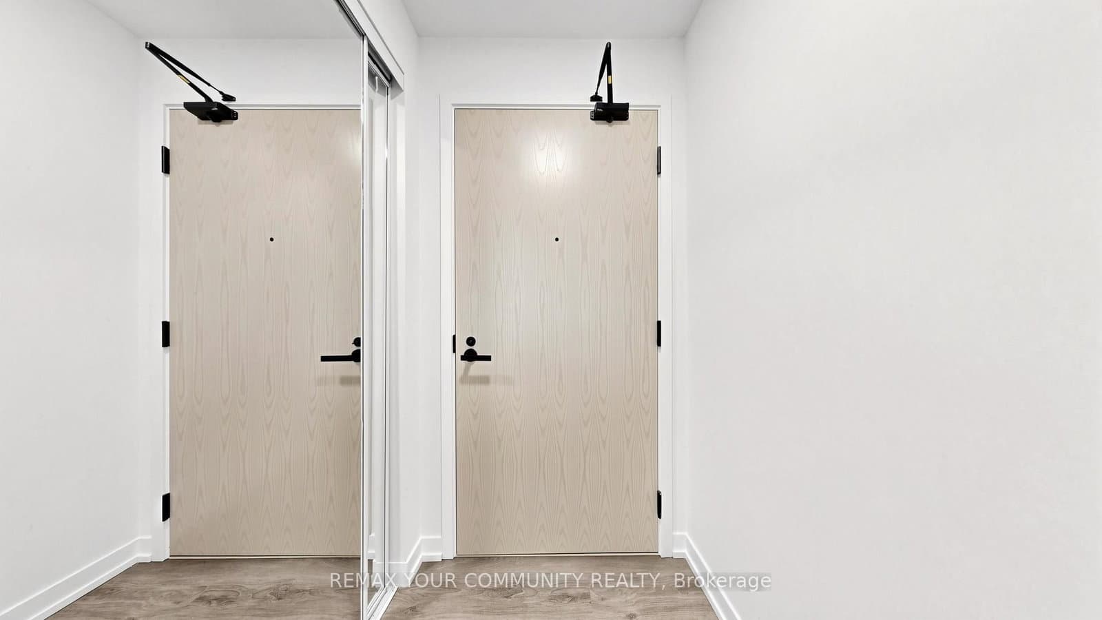 225 Commerce Street, Unit 1702 thumbnail 21