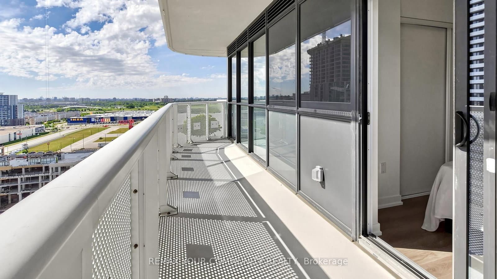 225 Commerce Street, Unit 1702 thumbnail 25