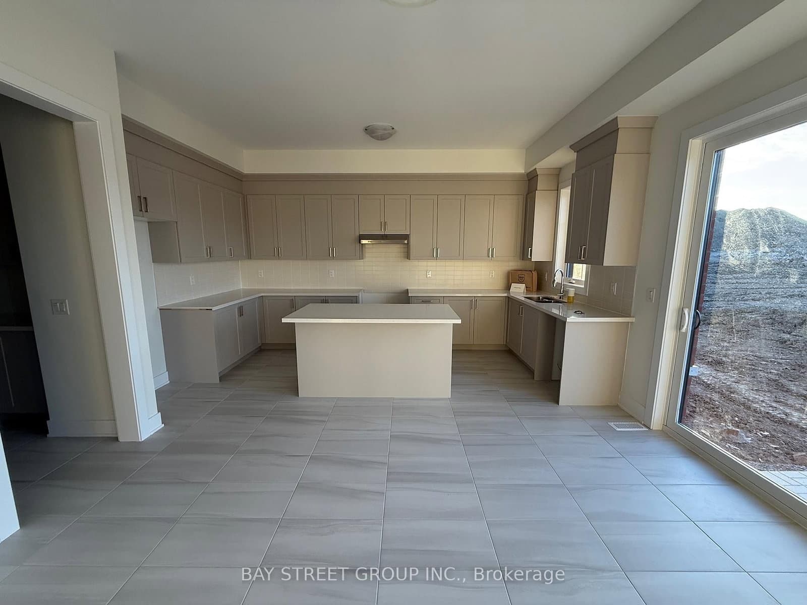 34 Nanhai Avenue thumbnail 7