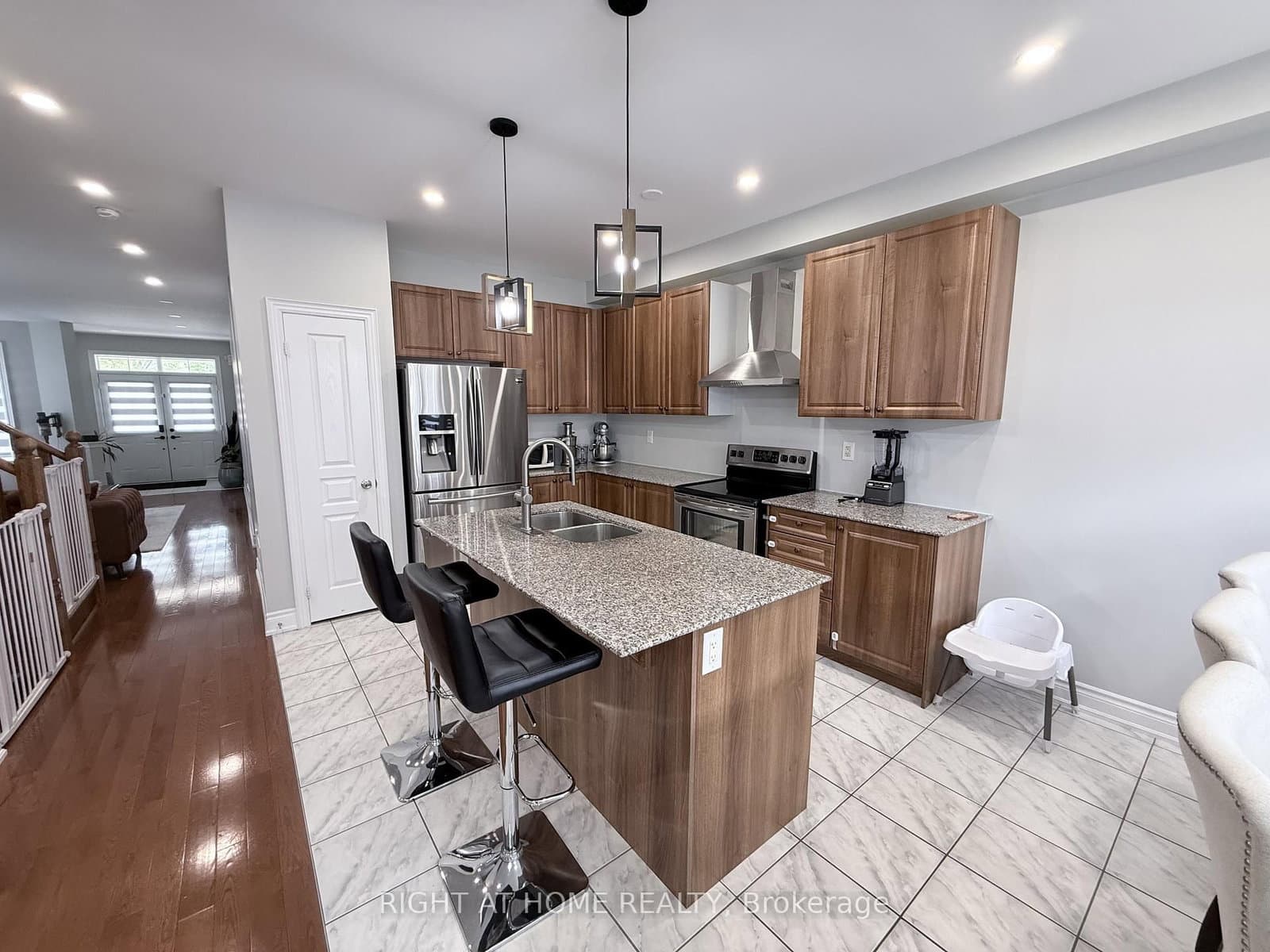 131 KILLINGTON Avenue thumbnail 12