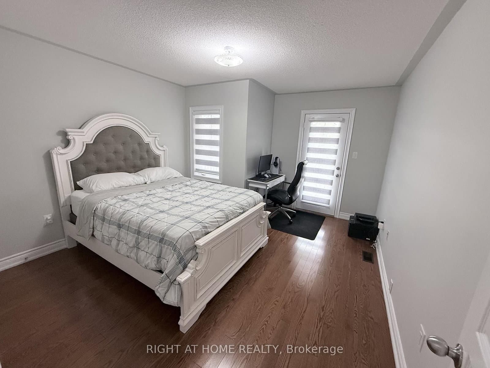 131 KILLINGTON Avenue thumbnail 22