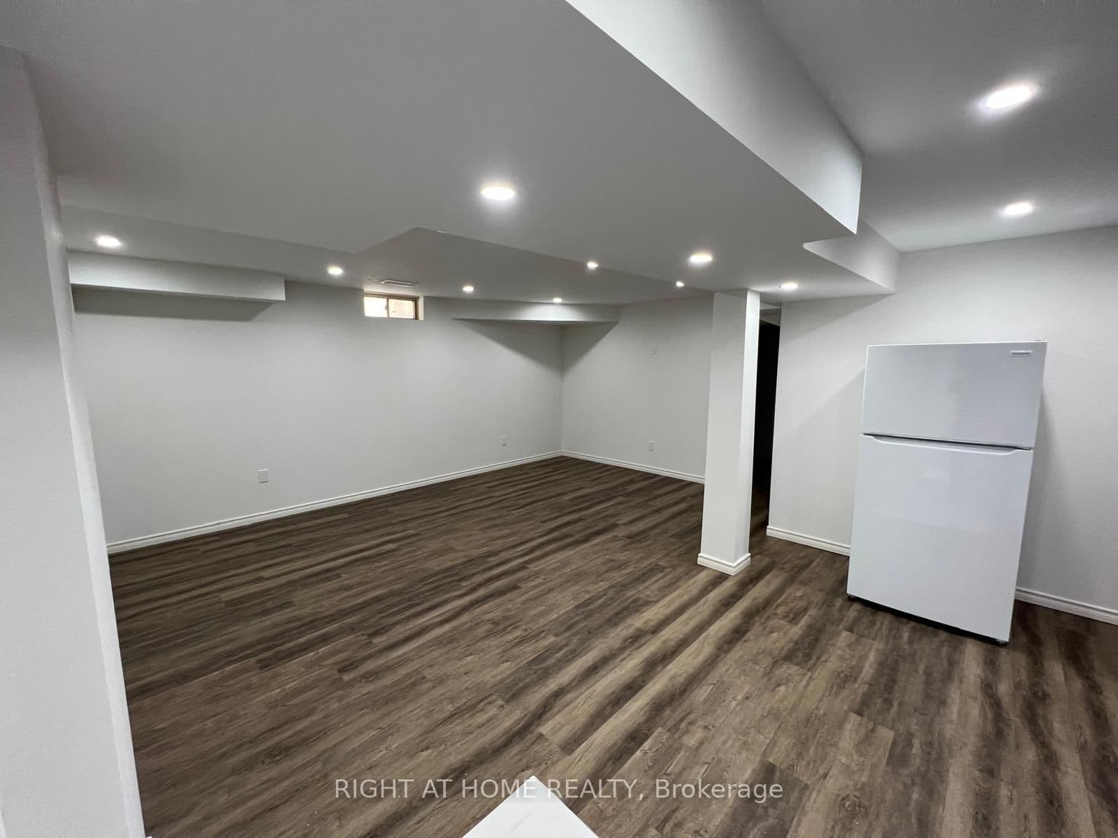 131 KILLINGTON Avenue thumbnail 33