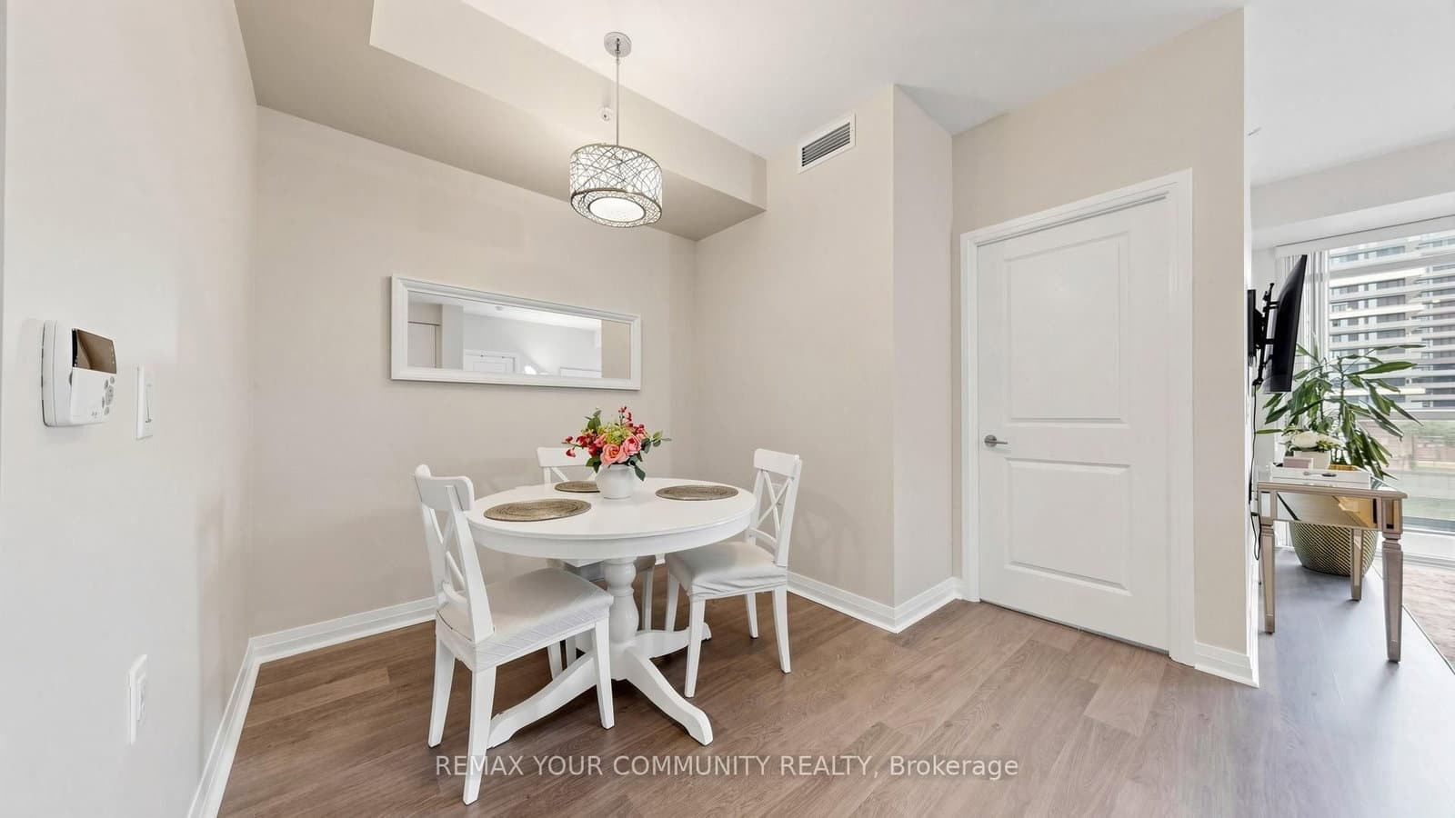 55 Oneida Crescent, Unit 408 thumbnail 10