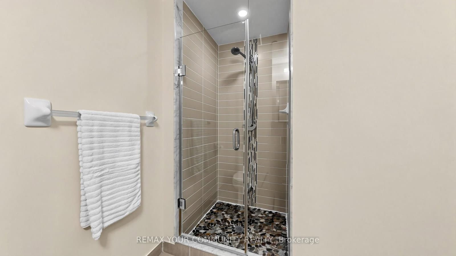 55 Oneida Crescent, Unit 408 thumbnail 20