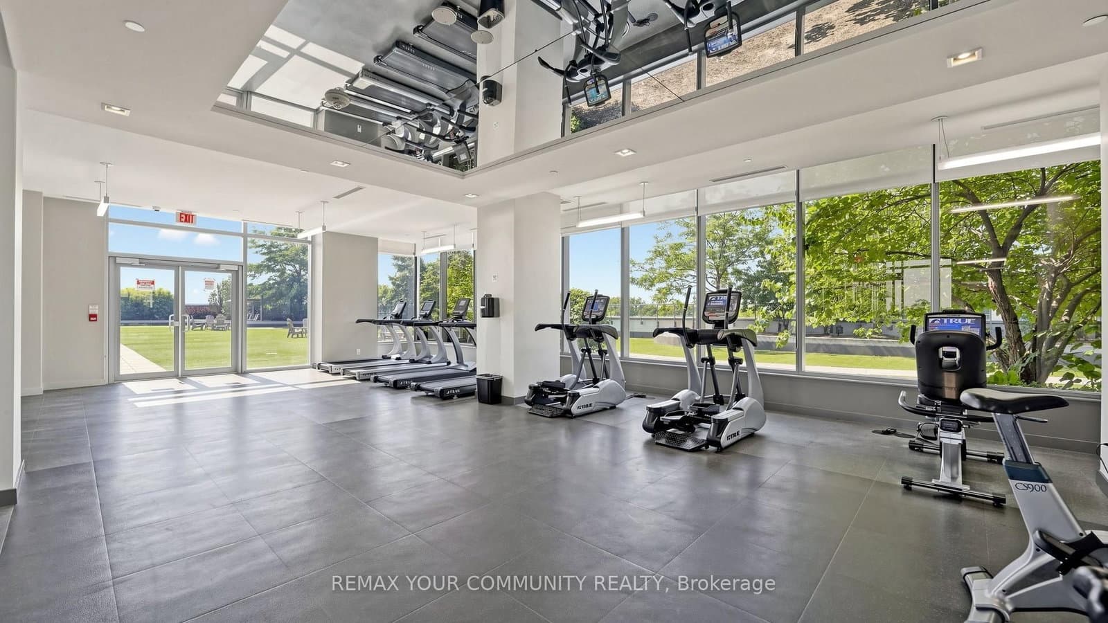 55 Oneida Crescent, Unit 408 thumbnail 34