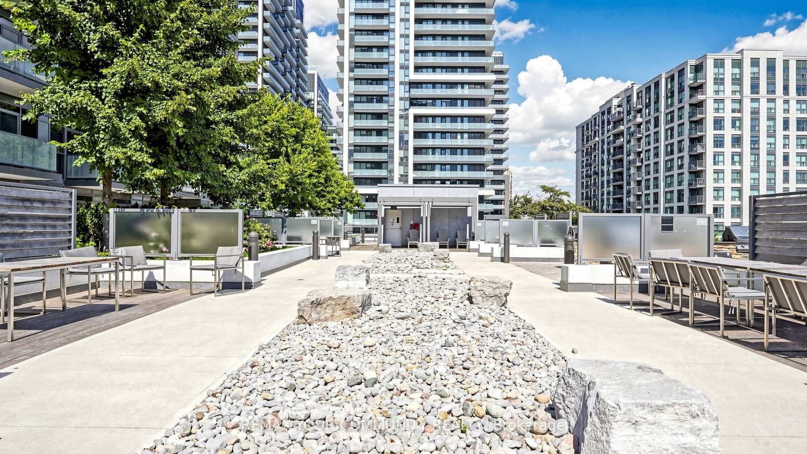 55 Oneida Crescent, Unit 408 thumbnail 40