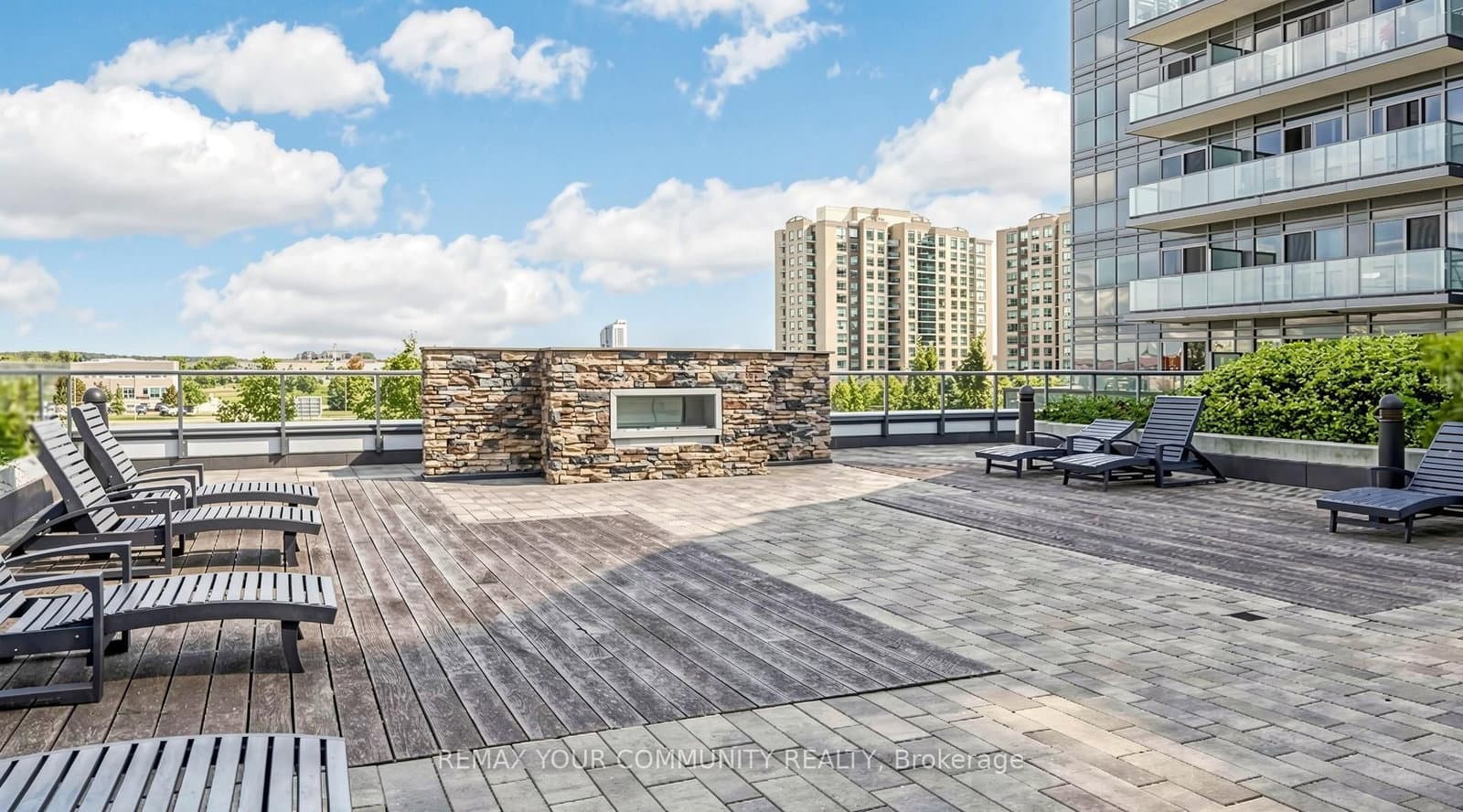 55 Oneida Crescent, Unit 408 thumbnail 48
