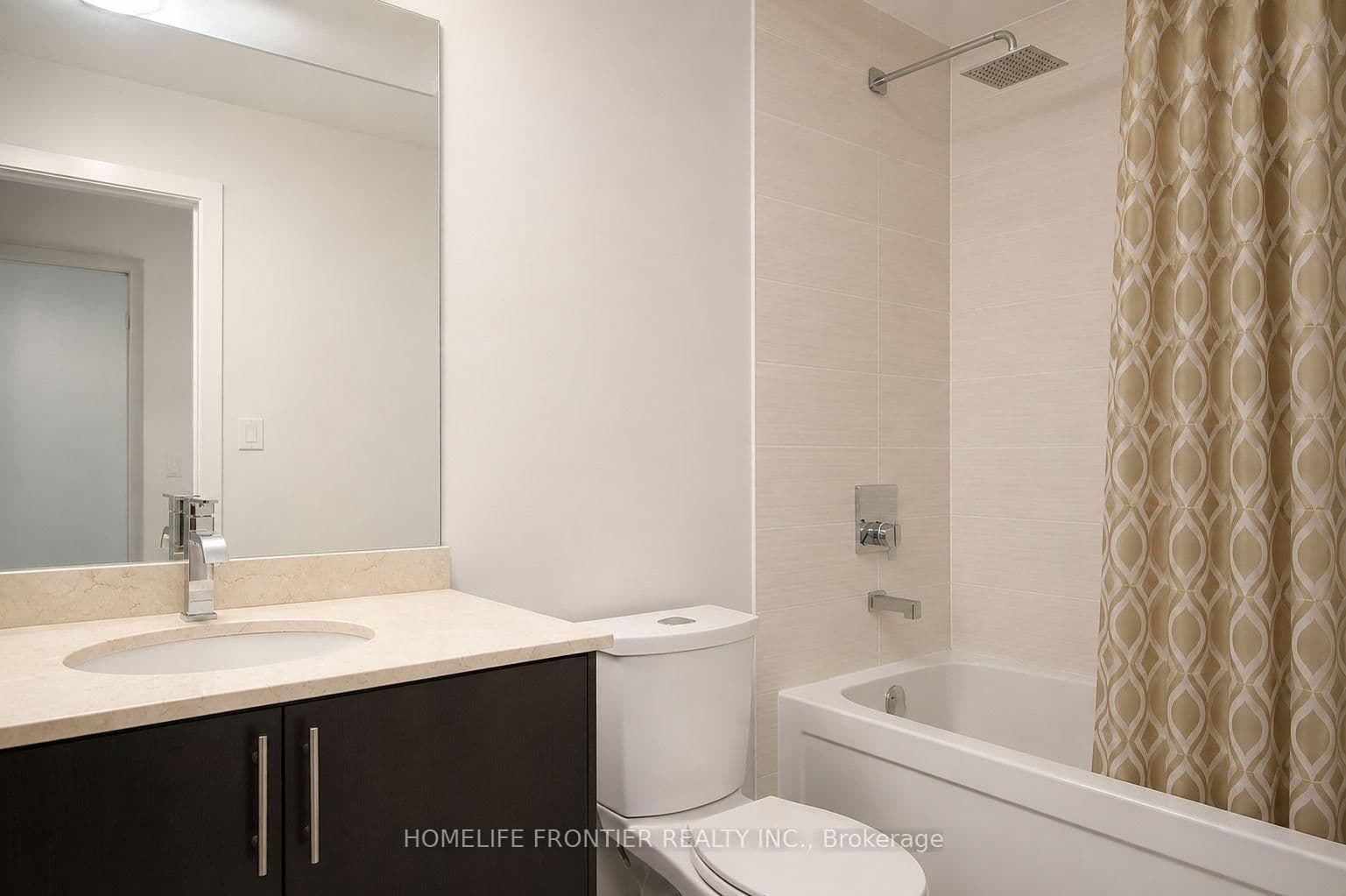 7165 Yonge Street, Unit 1810 thumbnail 6