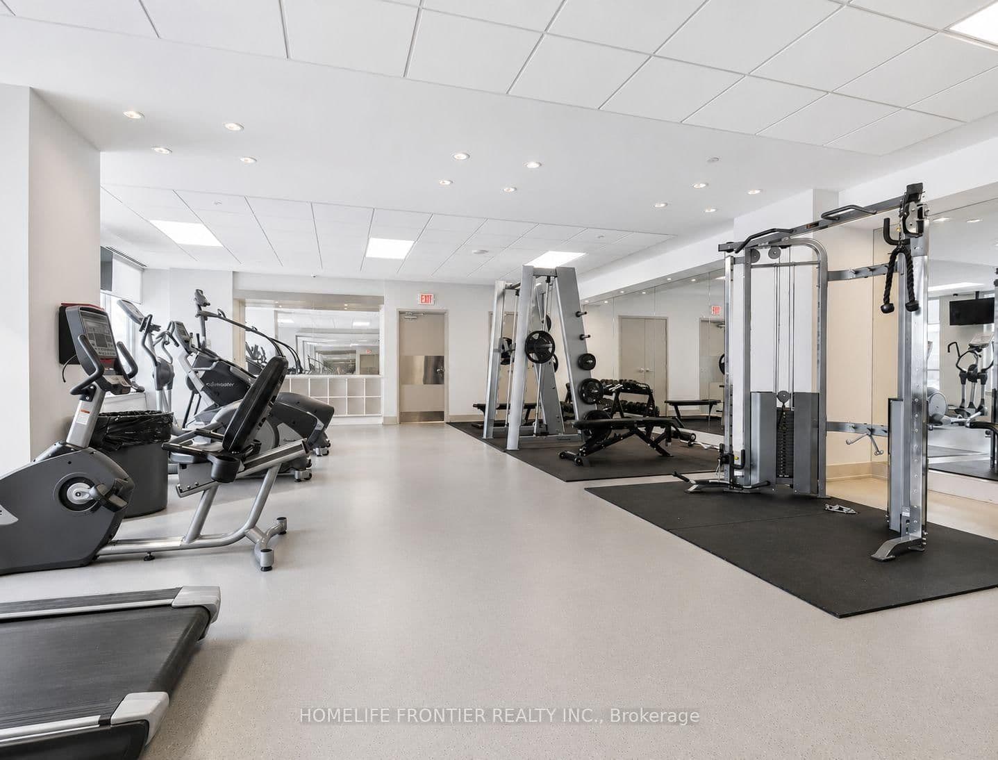 7165 Yonge Street, Unit 1810 thumbnail 9