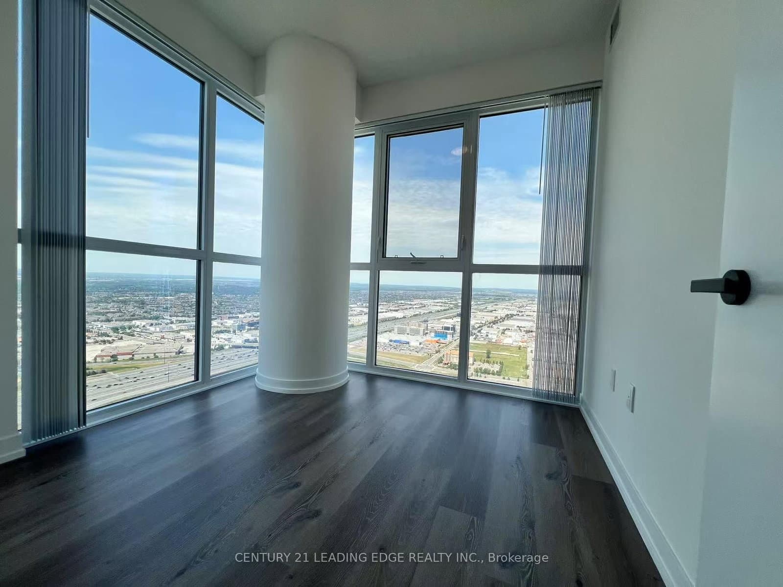 225 Commerce Street, Unit 5609 thumbnail 12