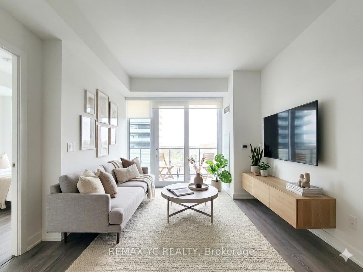 #1407 - 95 Oneida Crescent
