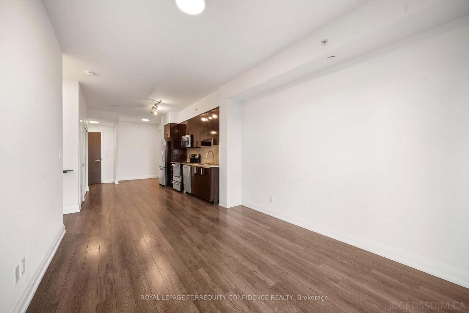 7161 Yonge Street, Unit 727 thumbnail 11