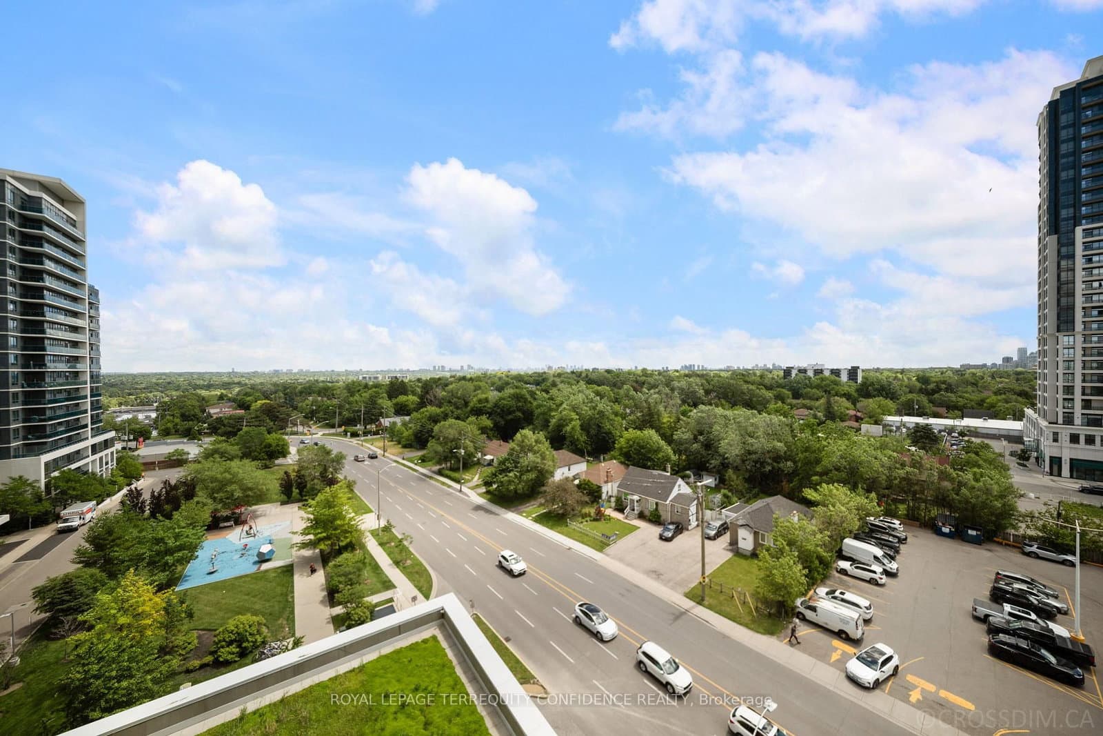 7161 Yonge Street, Unit 727 thumbnail 17