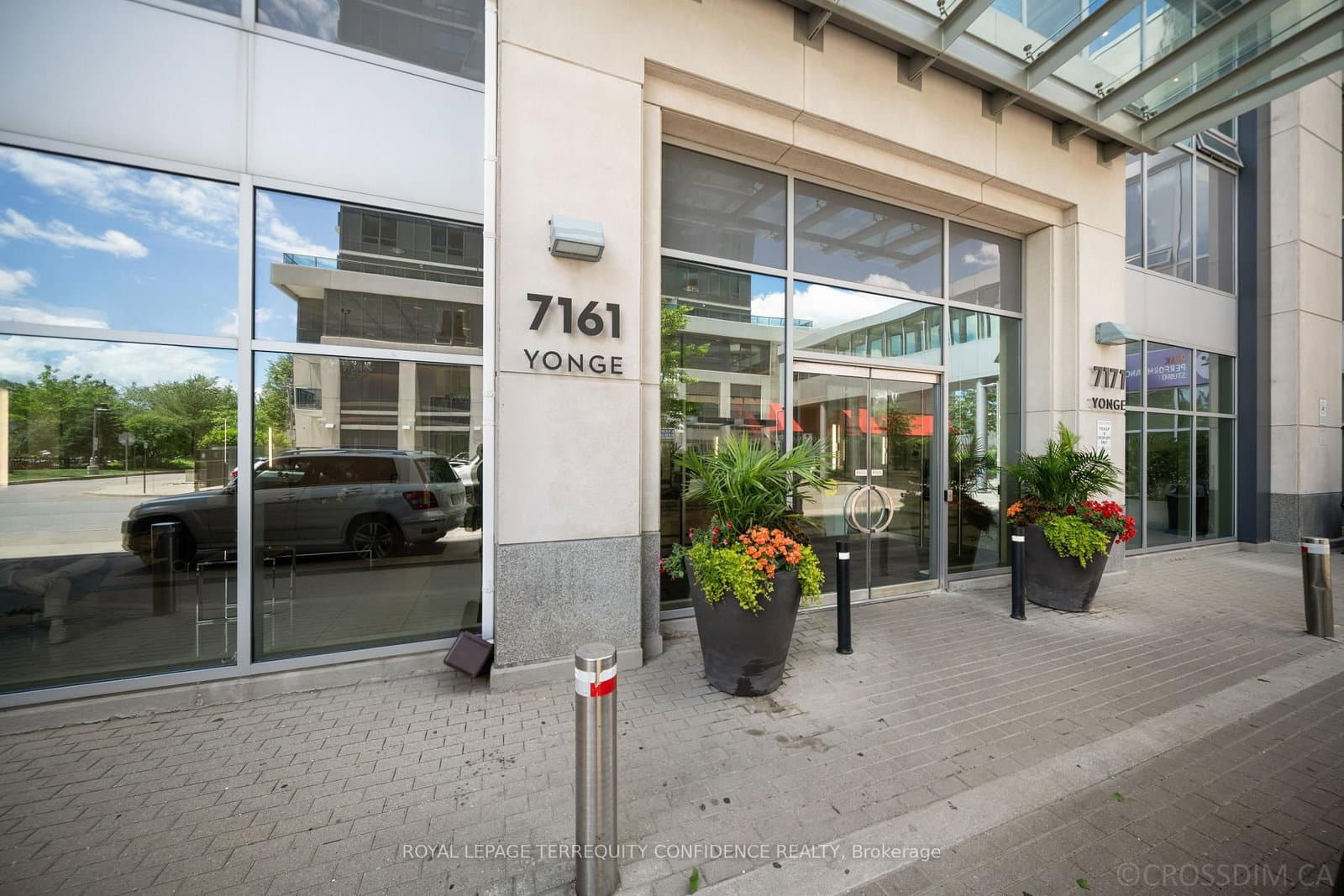 7161 Yonge Street, Unit 727 thumbnail 22