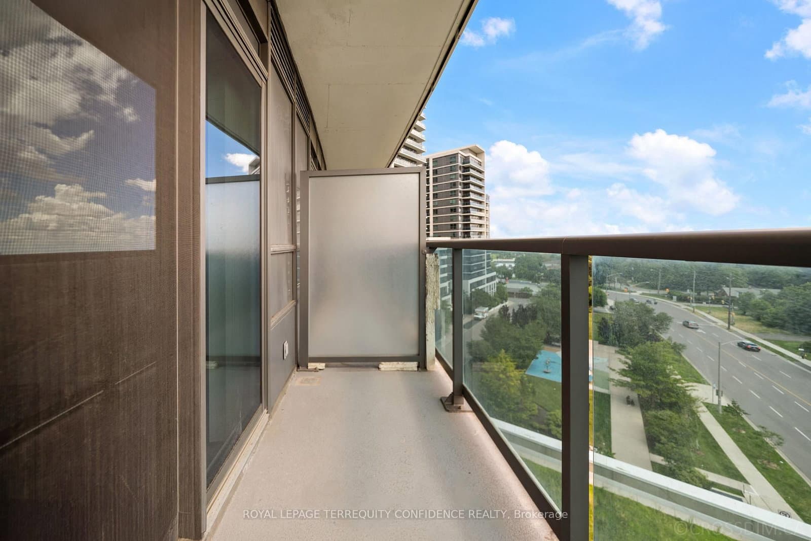 7161 Yonge Street, Unit 727 thumbnail 8