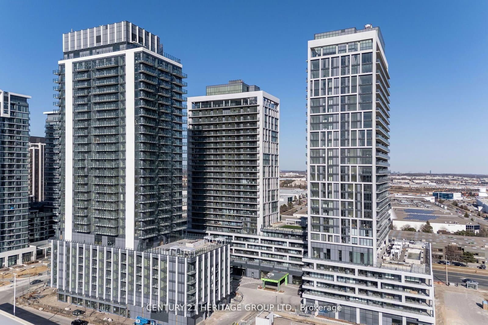 8960 Jane Street, Unit 2301 thumbnail 2