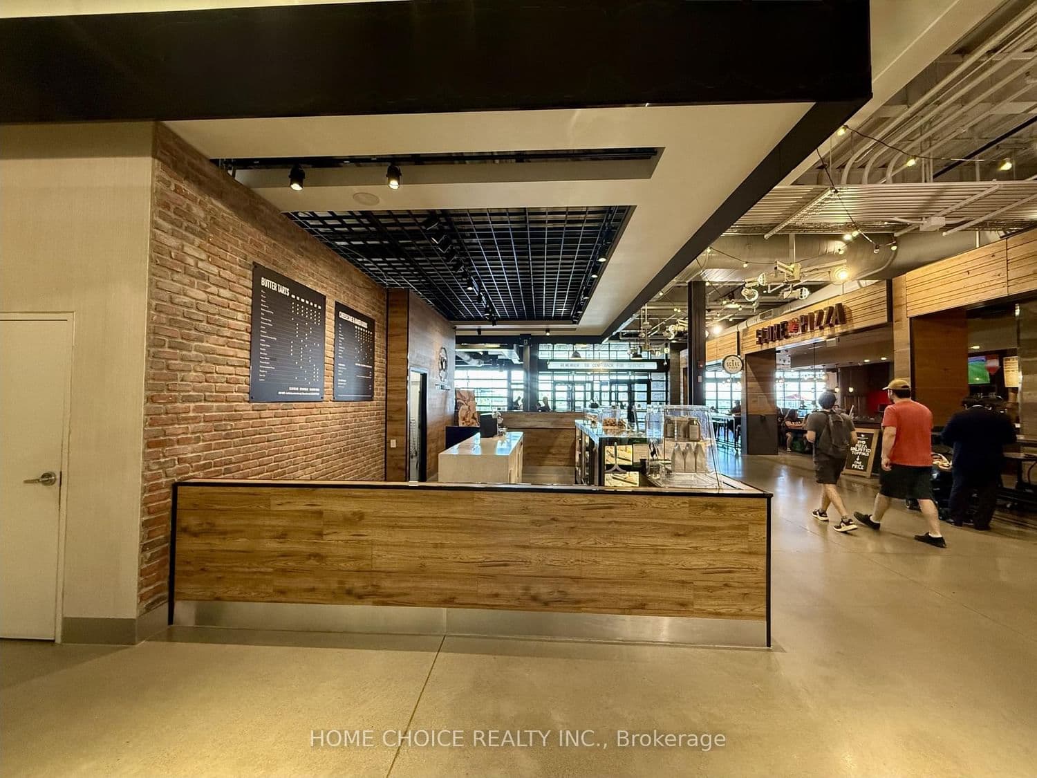 17600 Yonge Street, Unit FM23D thumbnail 2