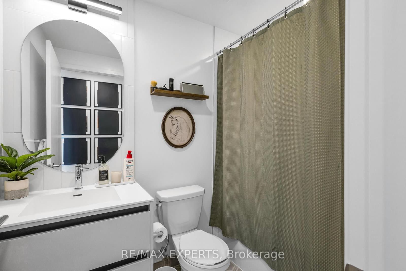 7950 Bathurst Street, Unit 1501 thumbnail 6