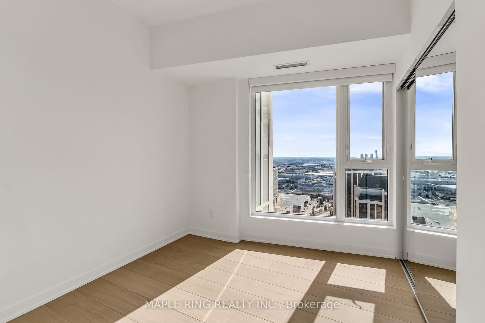 498 Caldari Road, Unit 3006 thumbnail 19