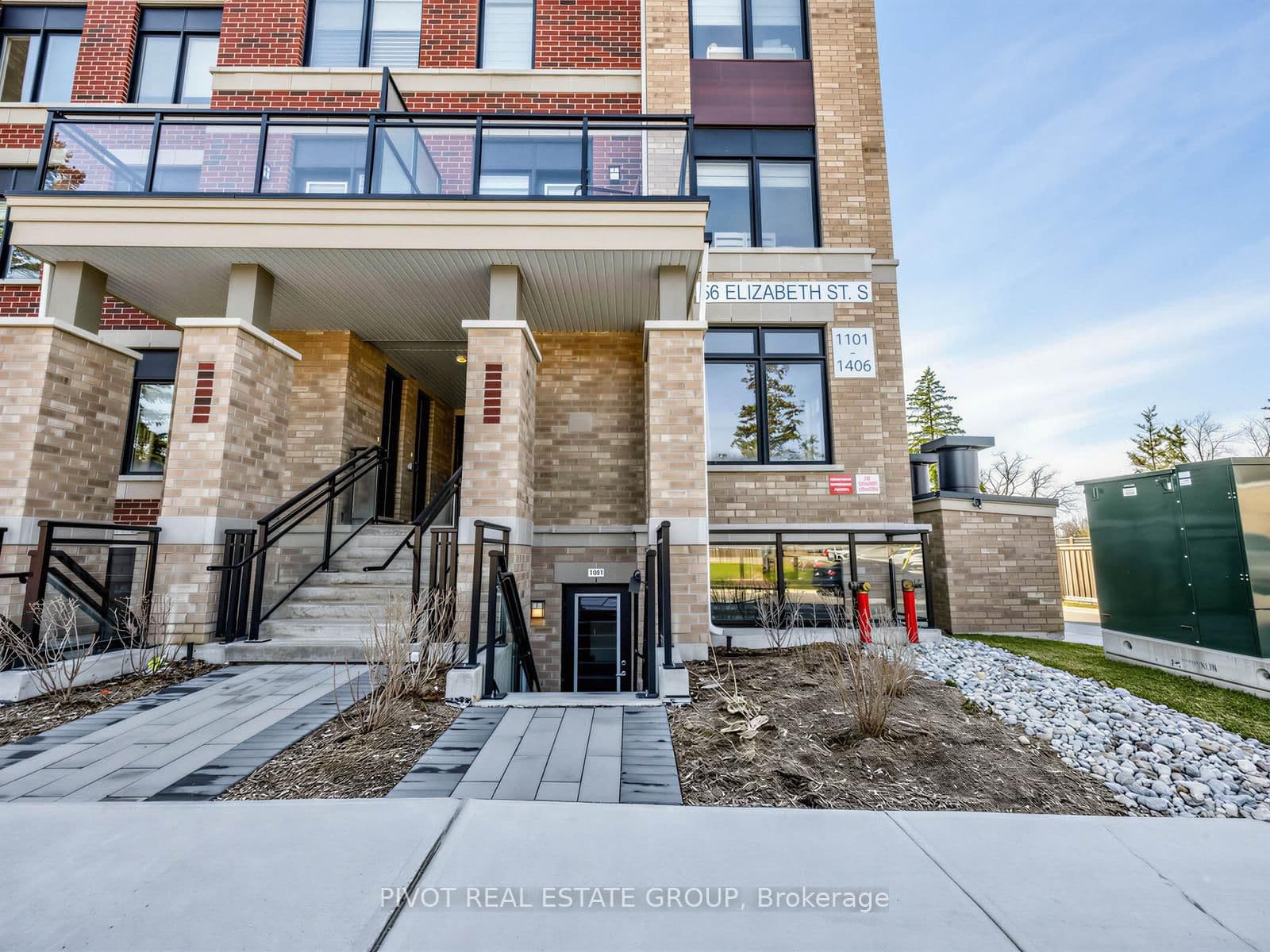 56 Elizabeth Street S, Unit 1101 thumbnail 2