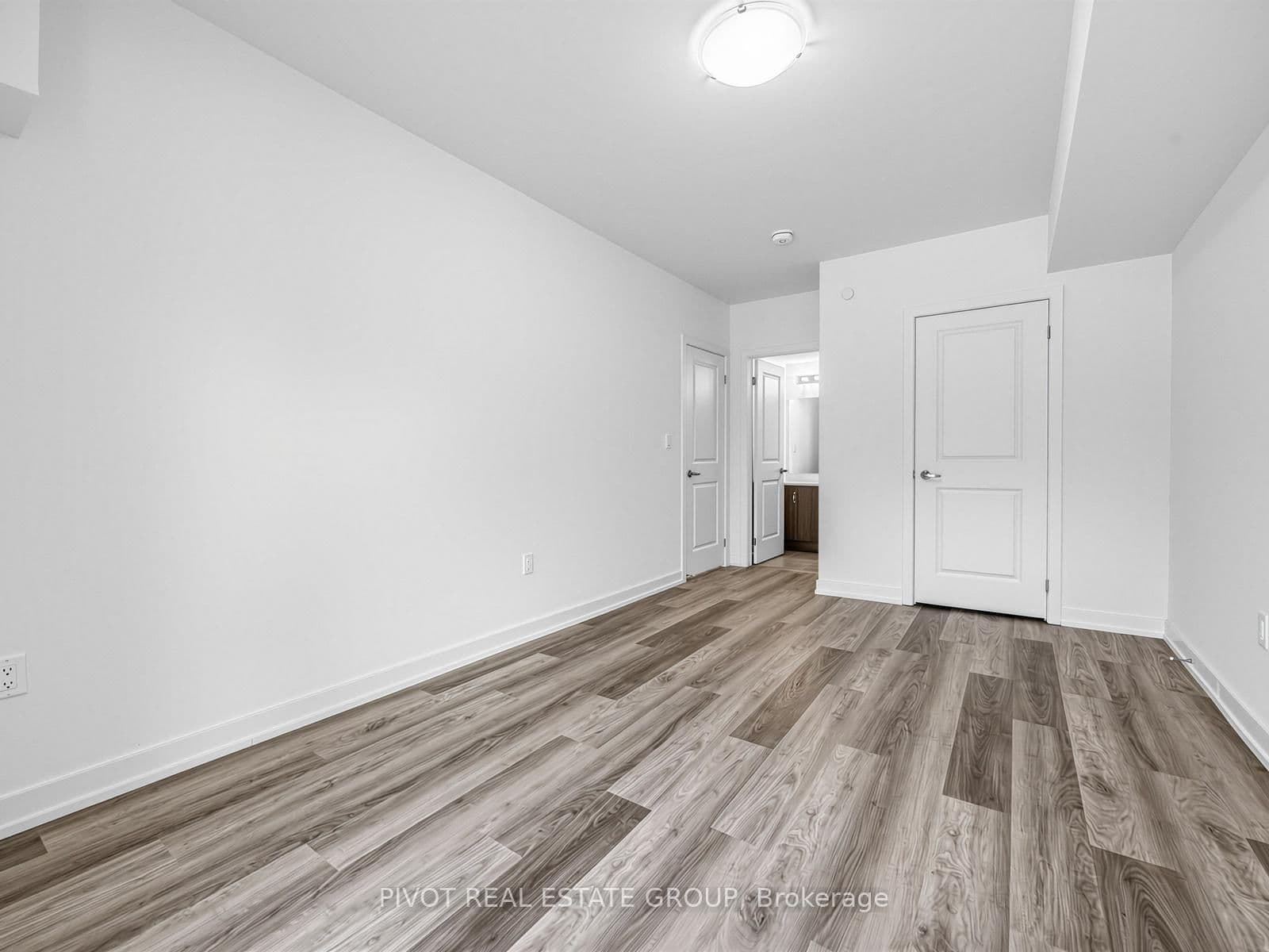 56 Elizabeth Street S, Unit 1101 thumbnail 26