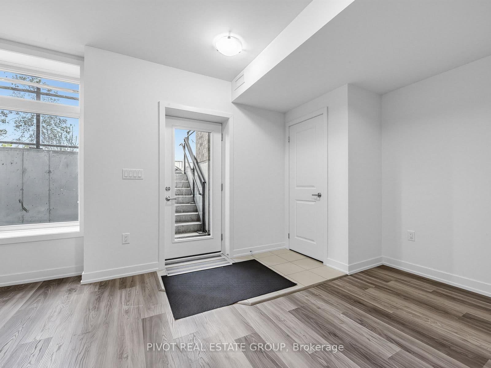56 Elizabeth Street S, Unit 1101 thumbnail 28
