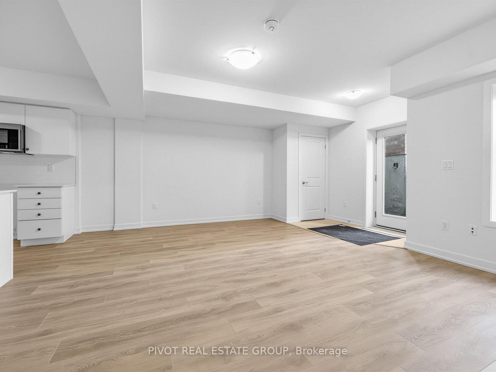 56 Elizabeth Street S, Unit 1104 thumbnail 5