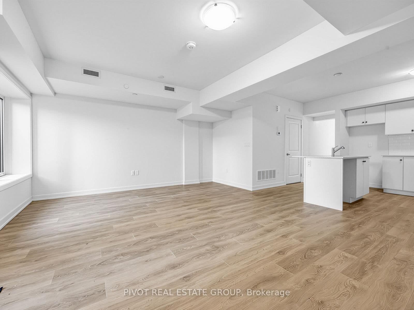 56 Elizabeth Street S, Unit 1104 thumbnail 8