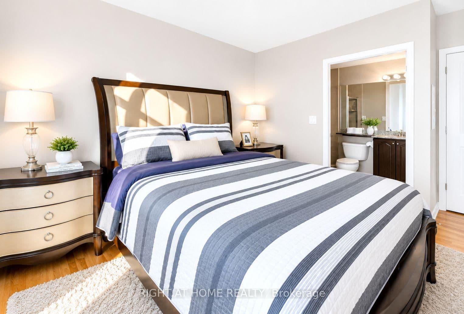 9235 Jane Street, Unit 1012 thumbnail 18