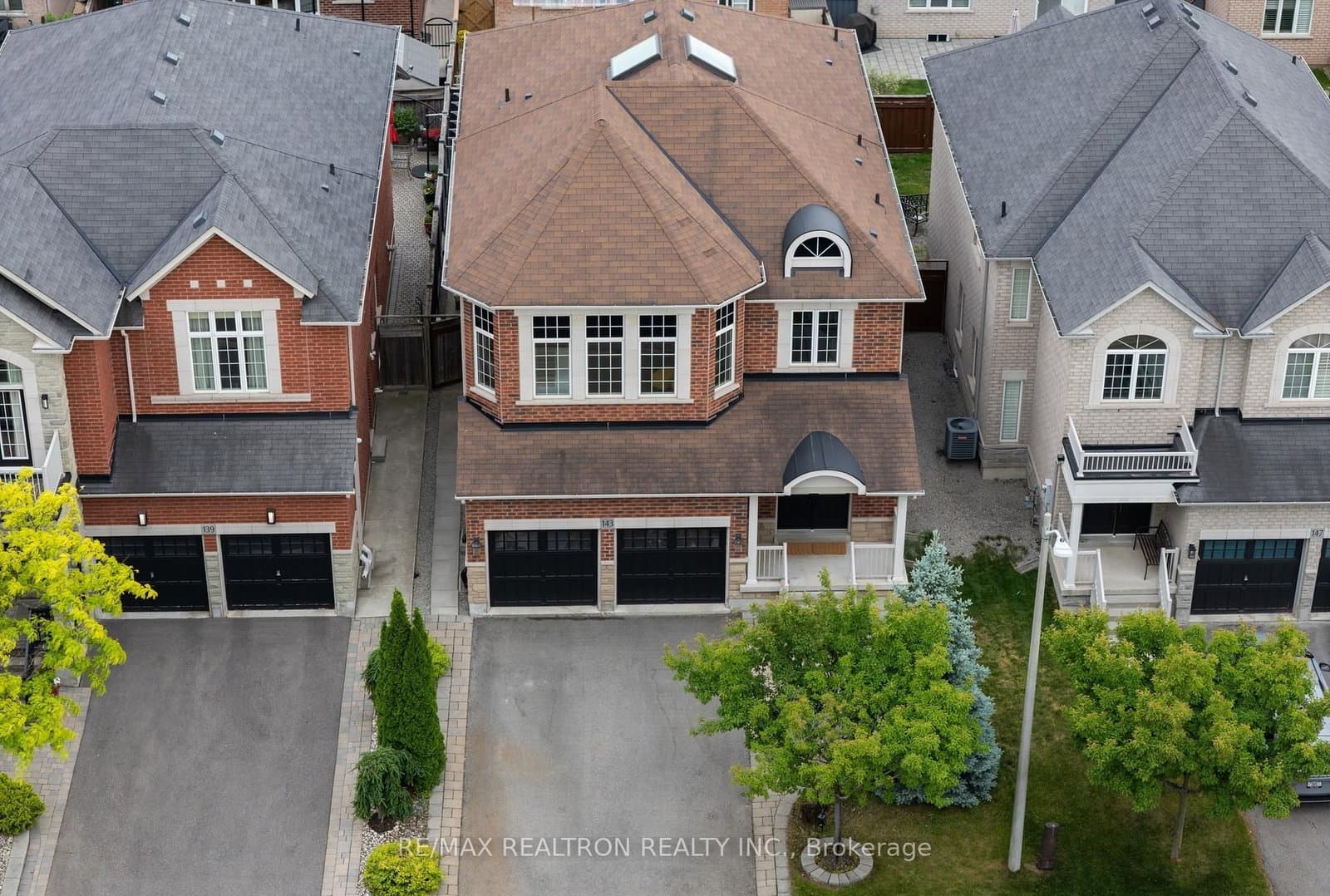 143 Shelbourne Drive thumbnail 3