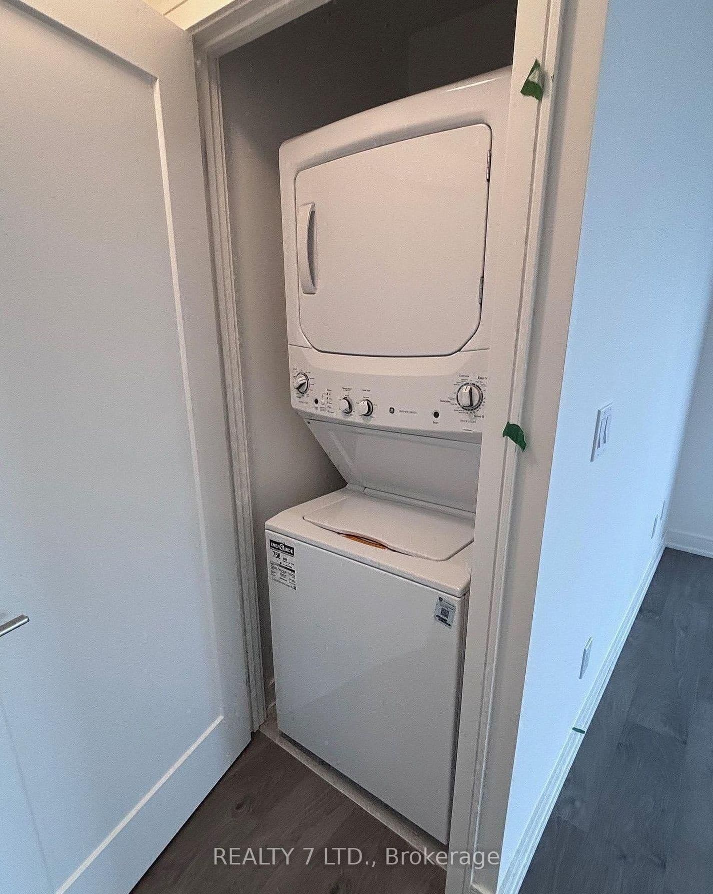705 Davis Drive, Unit 1403 thumbnail 11