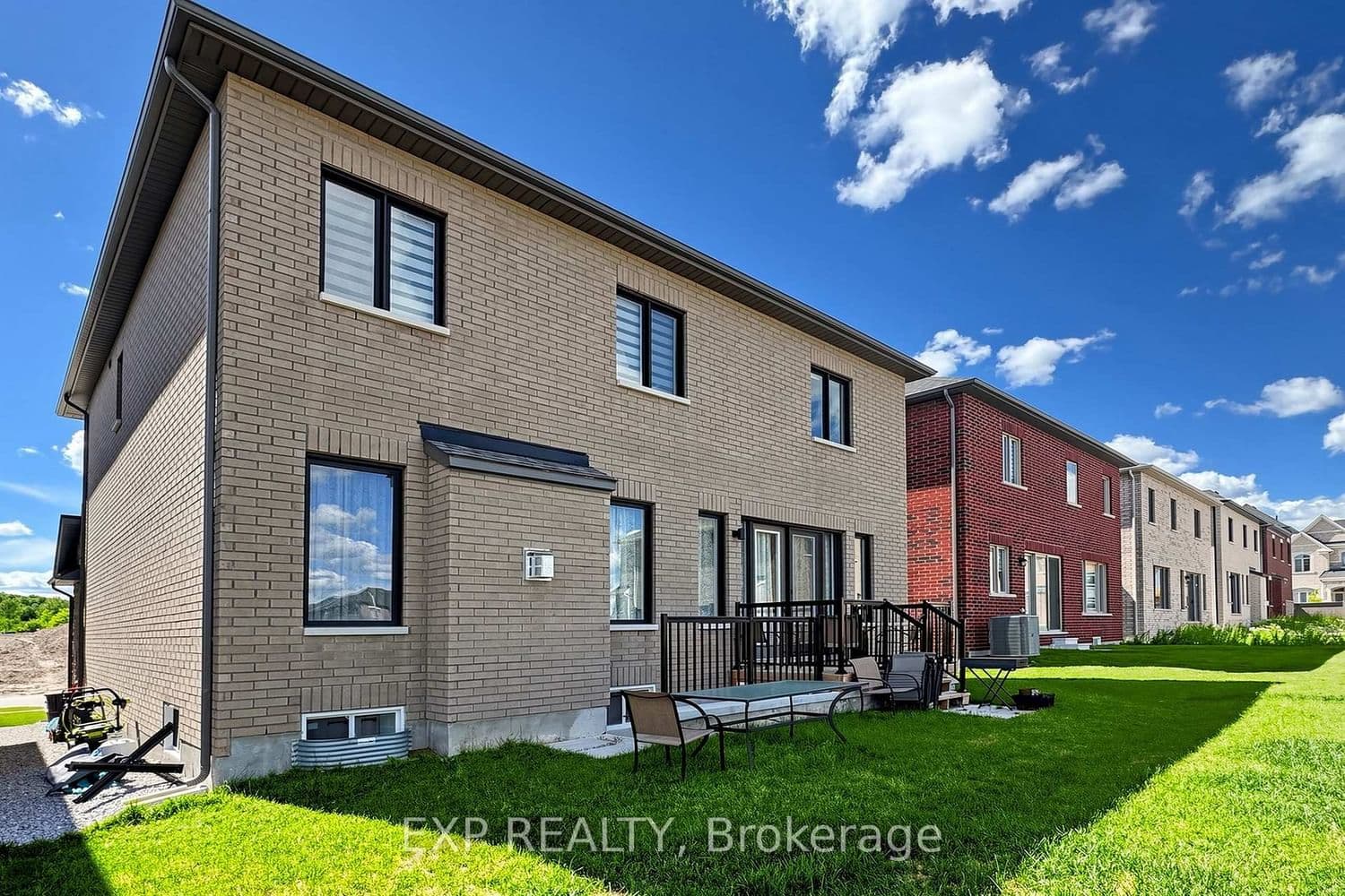 9 Backhouse Drive thumbnail 48