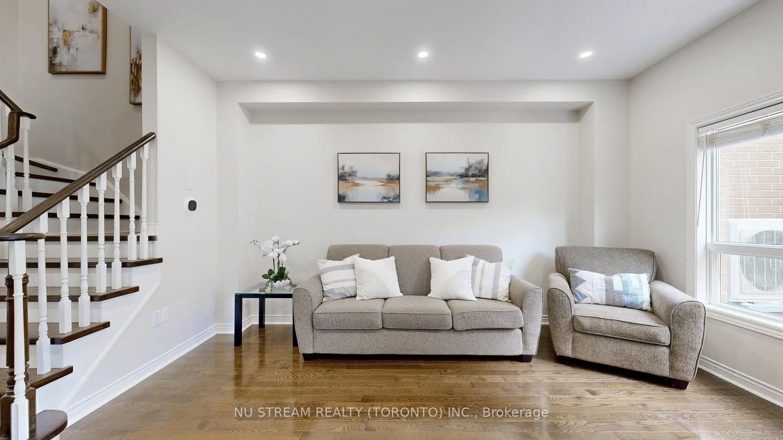 60 Nottingham Drive thumbnail 4