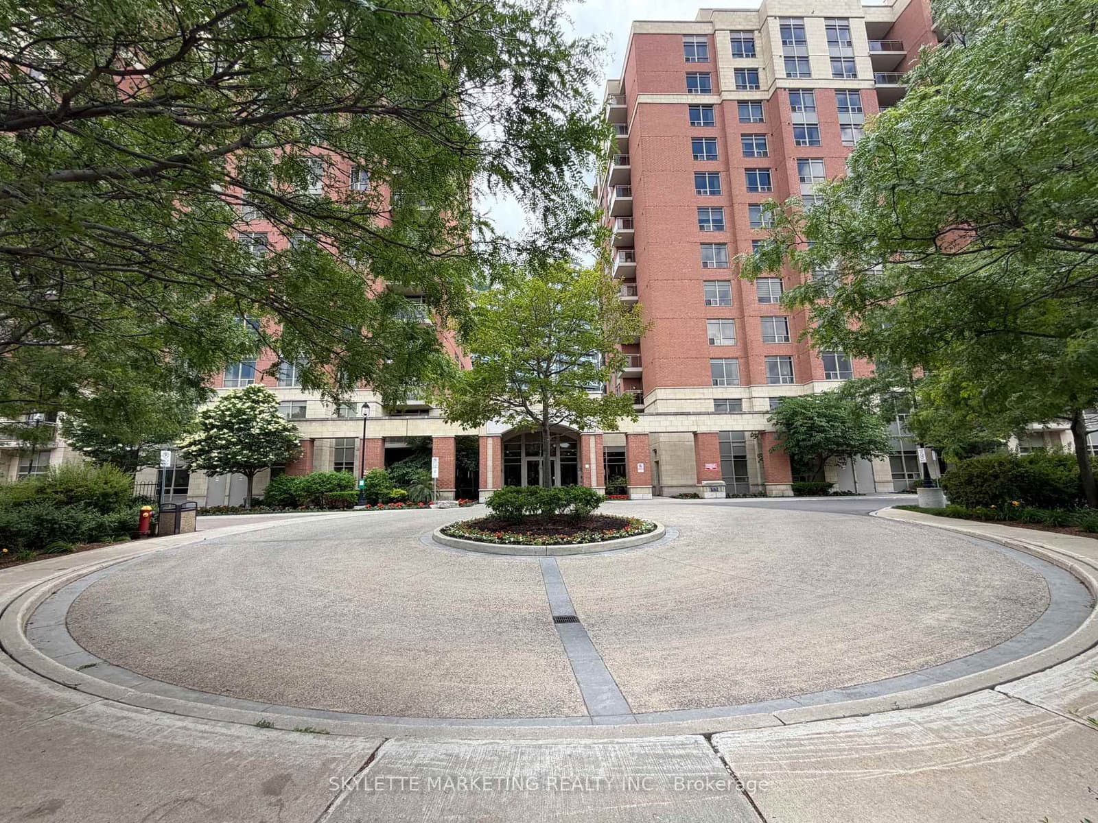 75 King William Crescent, Unit Ph13 thumbnail 2