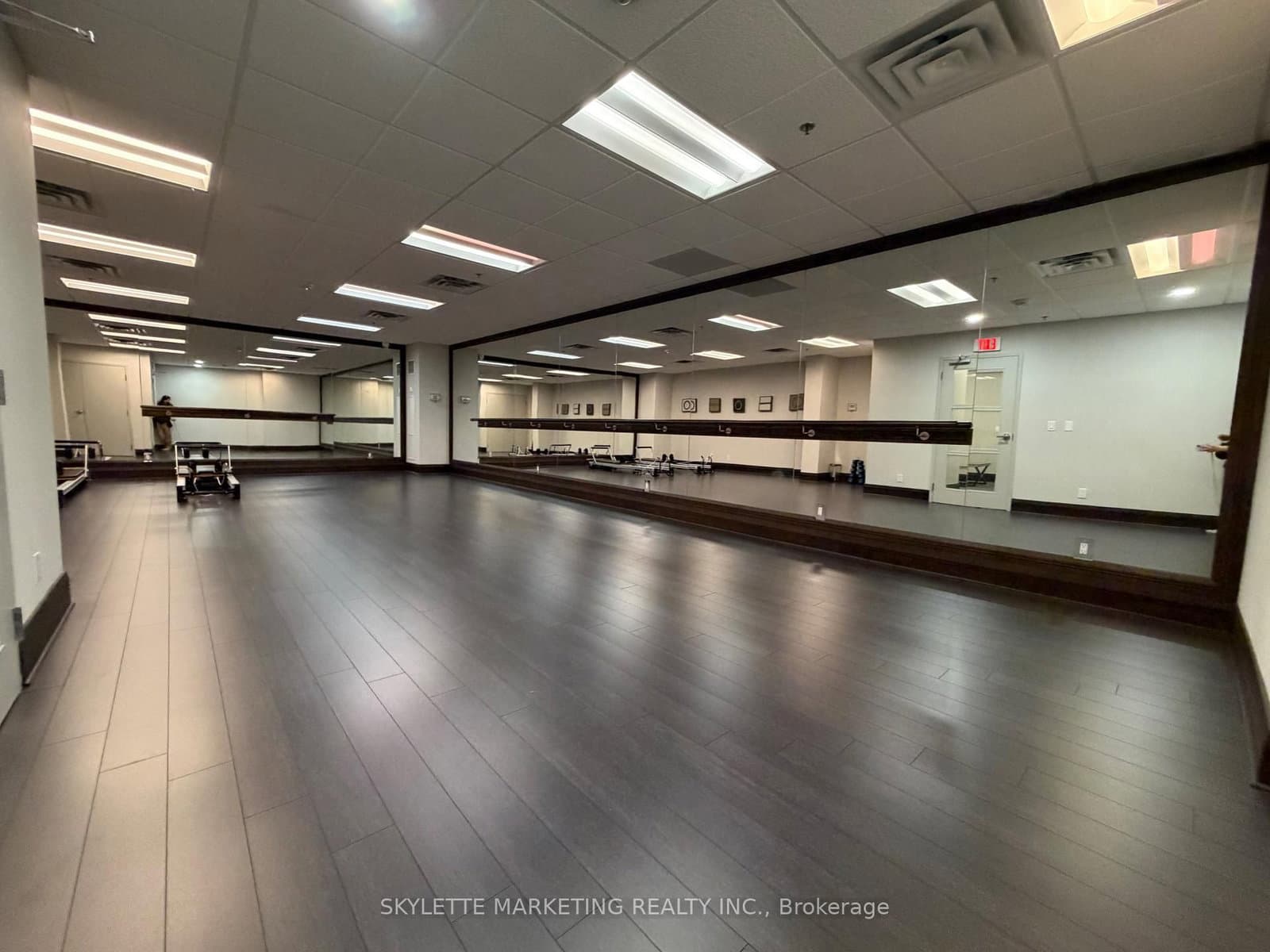 75 King William Crescent, Unit Ph13 thumbnail 25