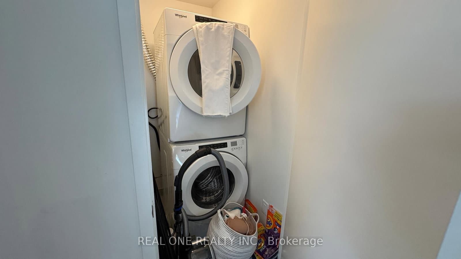 8868 Yonge Street, Unit 201E thumbnail 23