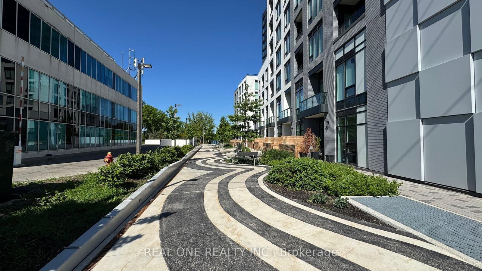 8868 Yonge Street, Unit 201E thumbnail 27