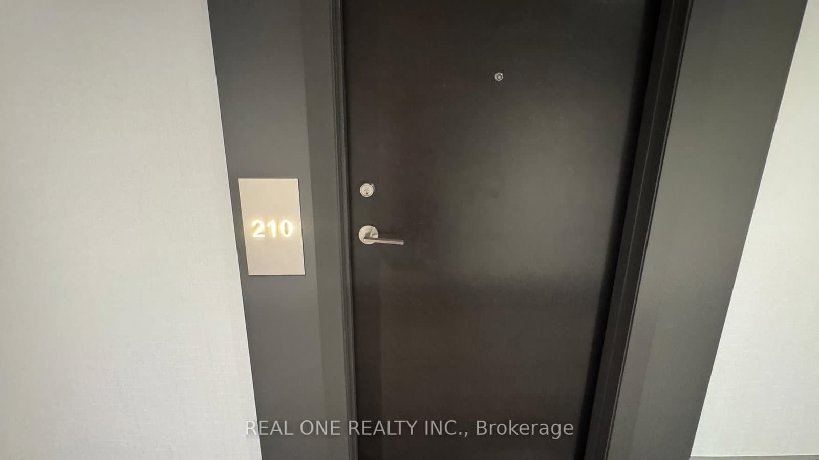 8868 Yonge Street, Unit 201E thumbnail 8