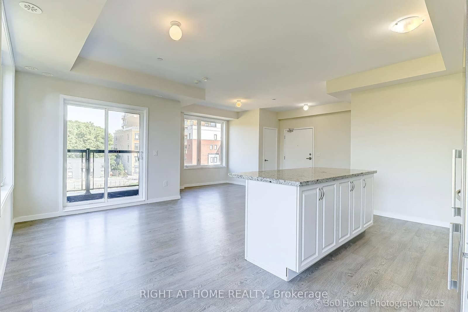 200 Alex Gardner Circle, Unit 28 thumbnail 8