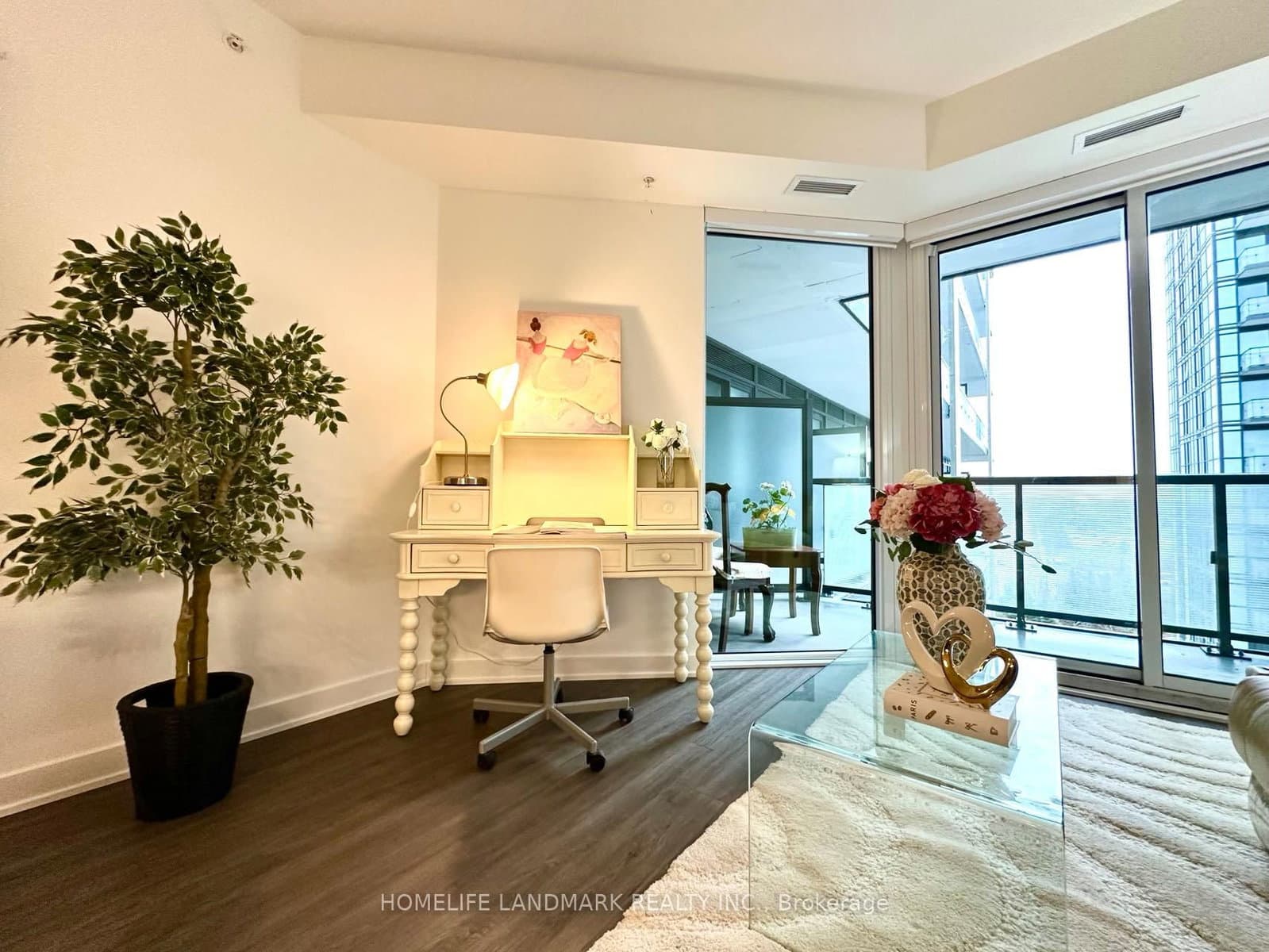 85 Oneida Crescent, Unit 813 thumbnail 11