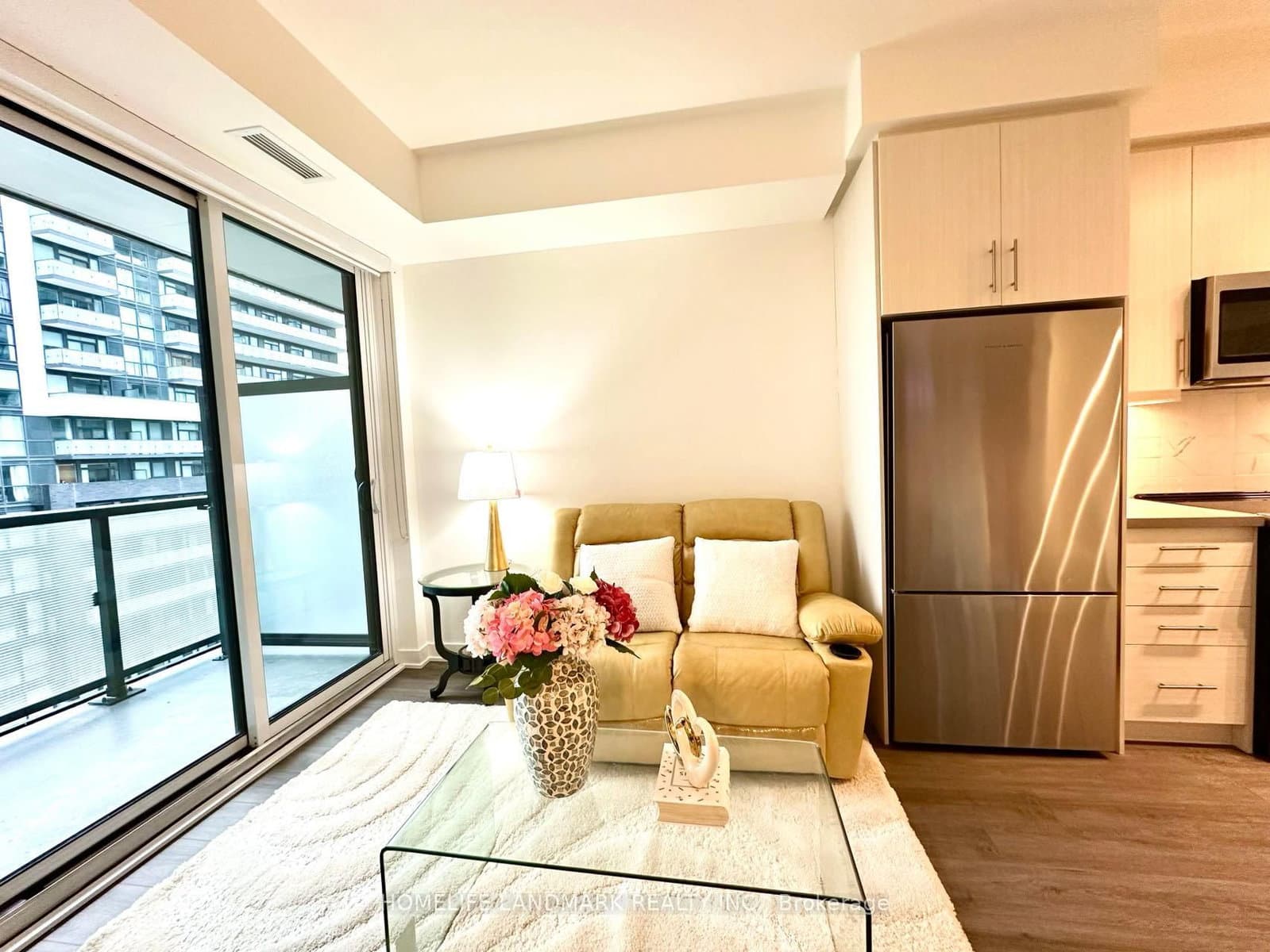 85 Oneida Crescent, Unit 813 thumbnail 13