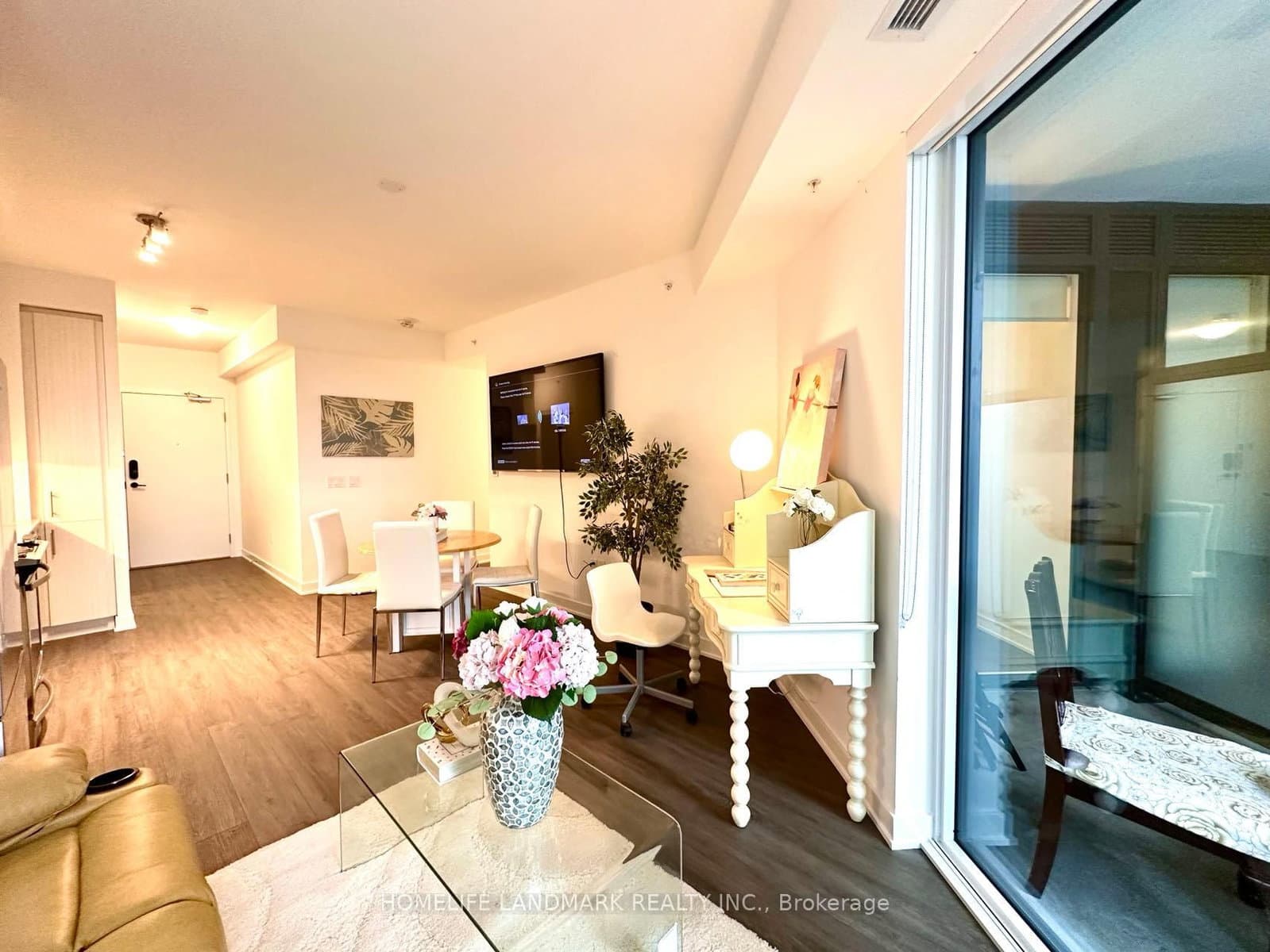 85 Oneida Crescent, Unit 813 thumbnail 14