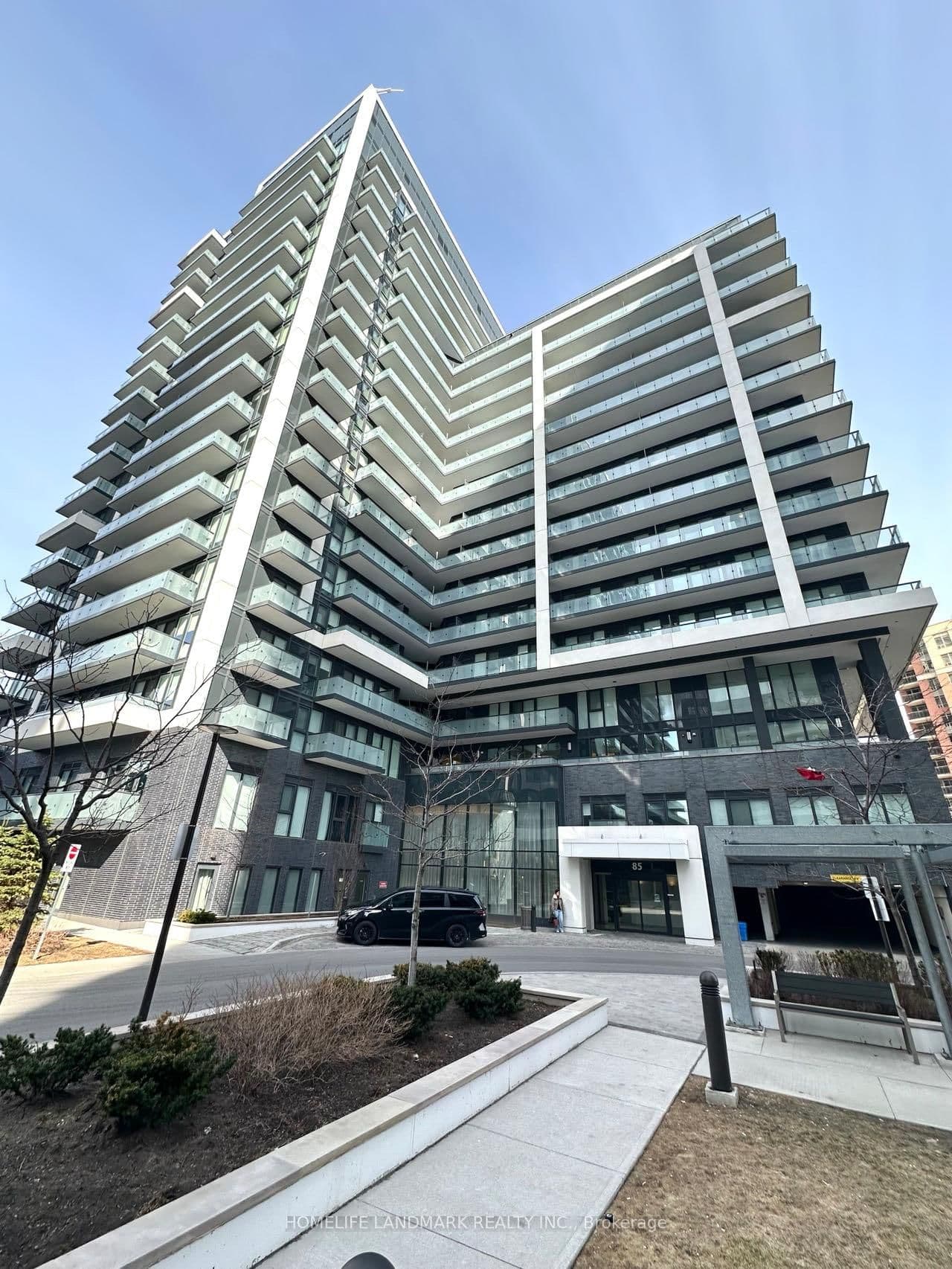 85 Oneida Crescent, Unit 813 thumbnail 2