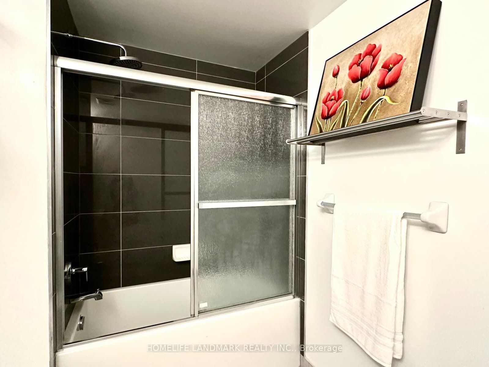 85 Oneida Crescent, Unit 813 thumbnail 24