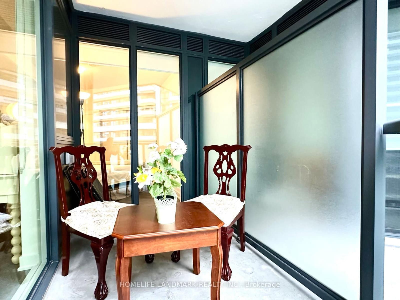 85 Oneida Crescent, Unit 813 thumbnail 26