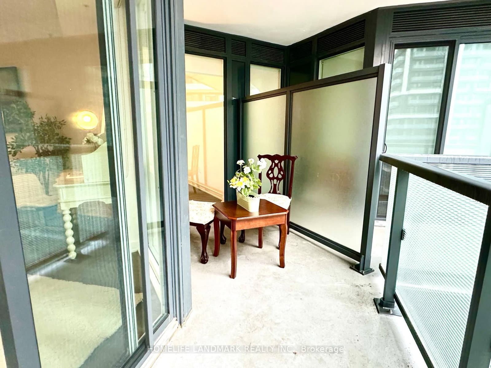 85 Oneida Crescent, Unit 813 thumbnail 27