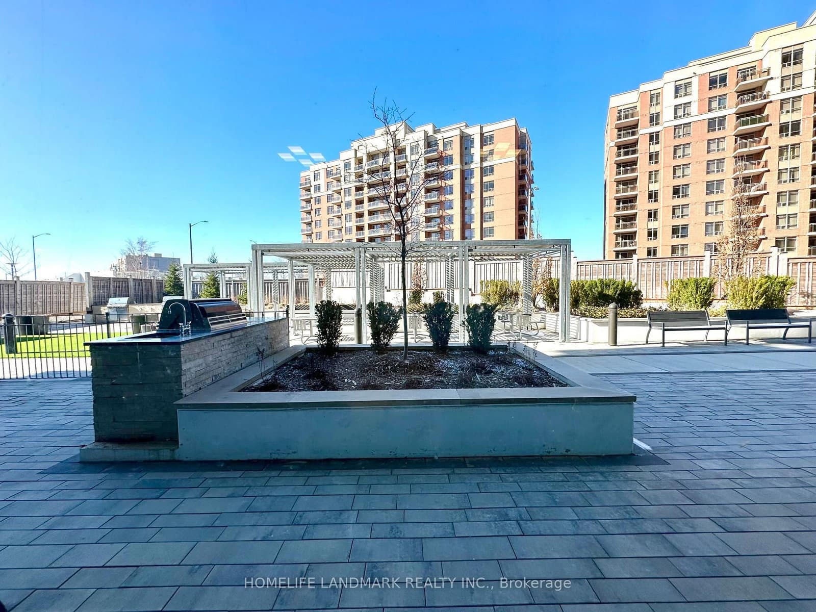85 Oneida Crescent, Unit 813 thumbnail 32