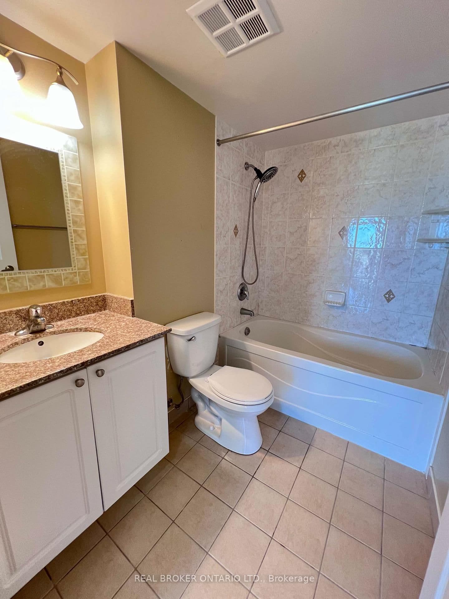 185 Oneida Crescent, Unit 1016 thumbnail 9